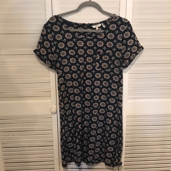 Fat Face Dresses & Skirts - Fat Face Pattern T-Shirt dress